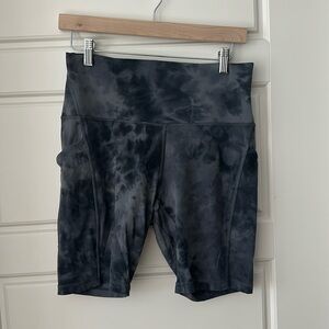 Lululemon bike shorts